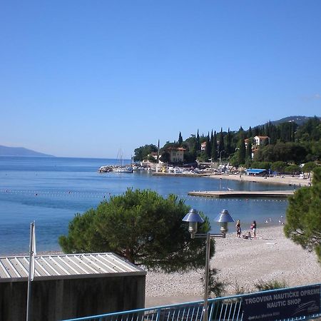 Tivoli Apartment Ičići Buitenkant foto